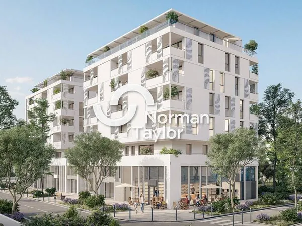 Local commercial 451 m²