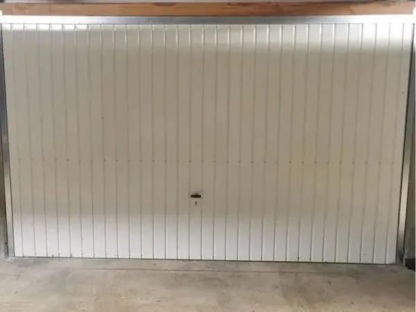 Stationnement Location Nantes   95€