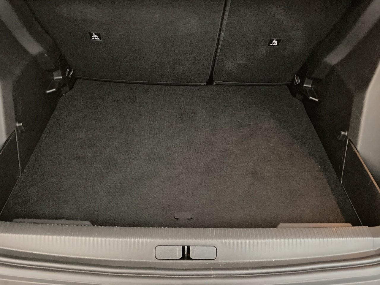 Peugeot 2008 hybrid 145 ch e-dcs6 style — photo 6