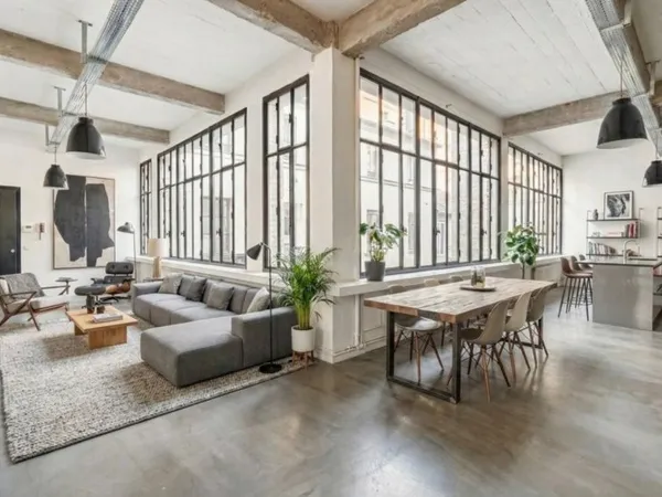 LOFT - BUREAUX - PARIS 18ème