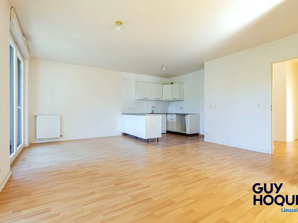 À vendre : Appartement 3 chambres à LIEUSAINT - Exclusivité Guy Hoquet
