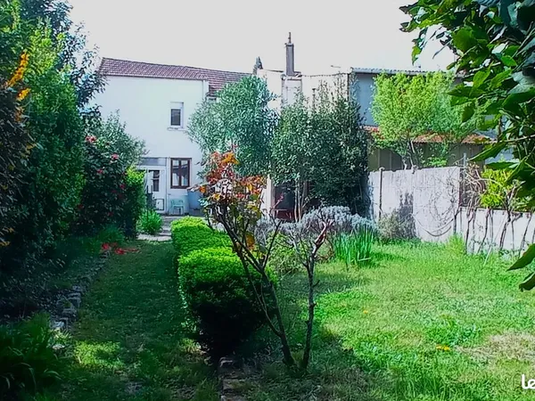 Maison T4/5 110 m², avec jardin 480 m²
