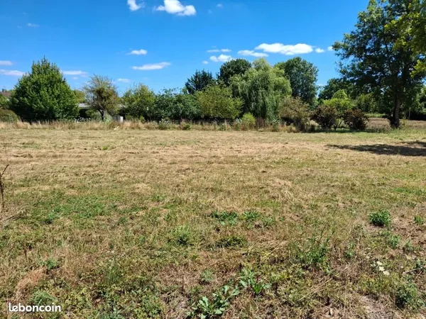 Terrain 735 m² Saint Germain Du Bois