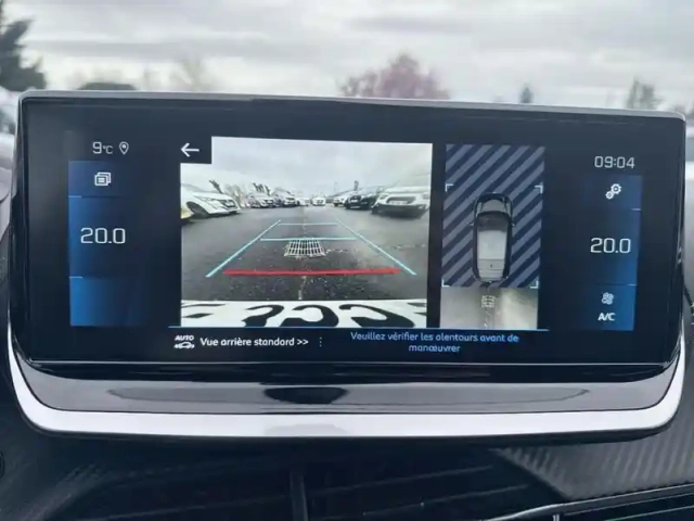 Peugeot 208 puretech 100 s&amp;s bvm6 gt pack — photo 26