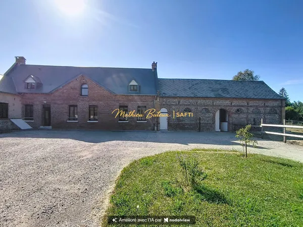 Propriété rénovée d'exception avec gîte et grange