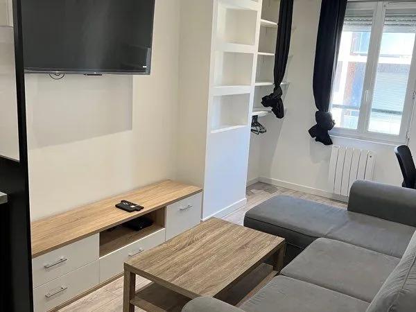 Studio meublé