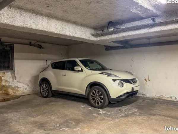 Parking sous terrain