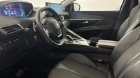 Peugeot 3008 HYBRID 225ch Allure Pack e-EAT8 — photo 12