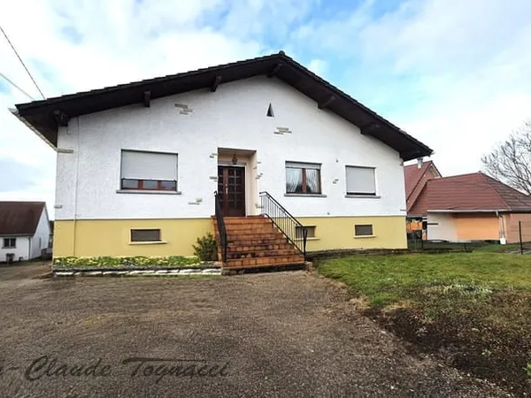 Maison à Vendre à Joncherey.