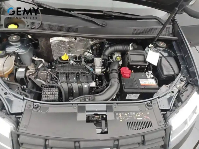 Dacia Sandero sce 75 — photo 12