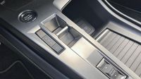 Peugeot 308 Sw 1.5 BlueHDi 130ch S&S GT EAT8 — photo 23