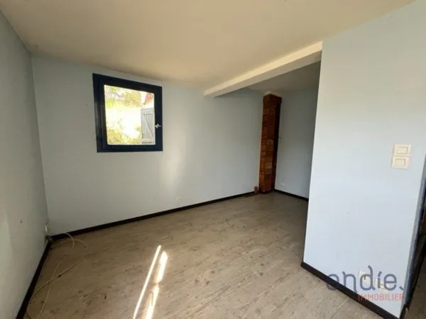 Studio 1 pièce 18 m²