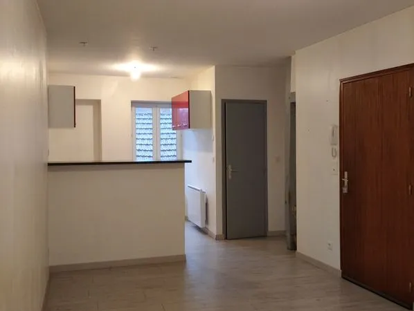 Appartement 2 pièces 45 m2 . La Châtre