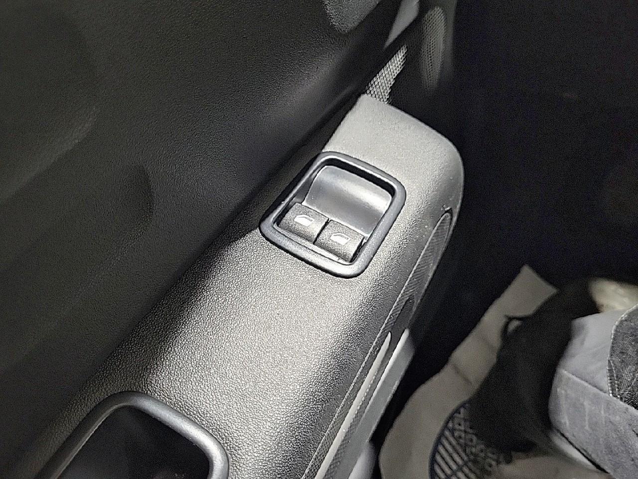 Citroën C3 puretech 83 s&s bvm5 you! — photo 24