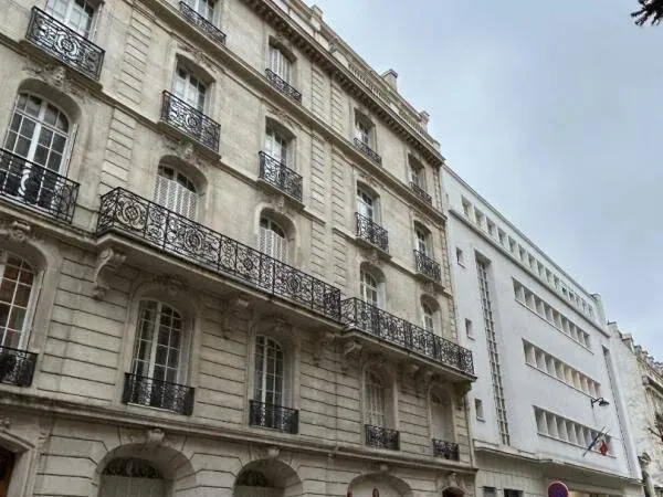Stationnement Location Paris 140€