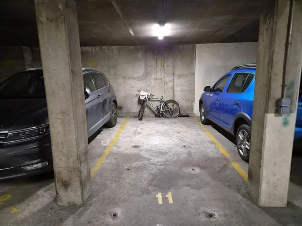 Parking 9 m²