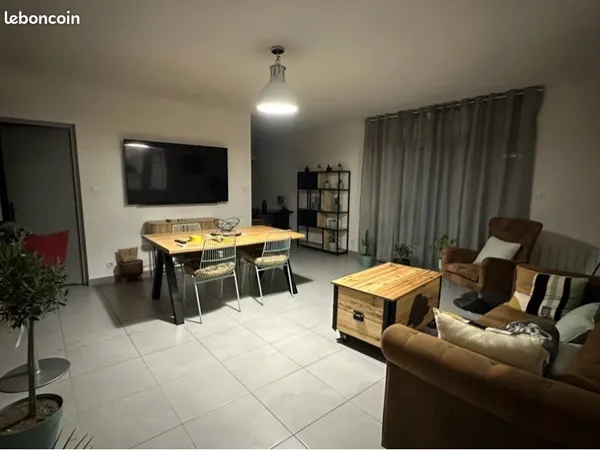 À louer maison quartier nord