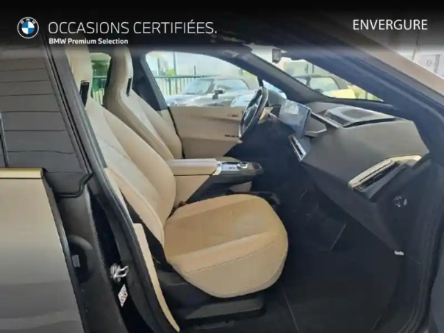 Bmw Ix xdrive40 326ch — photo 9