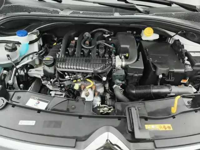 Citroën C3 puretech 83 s&amp;s bvm5 shine — photo 7