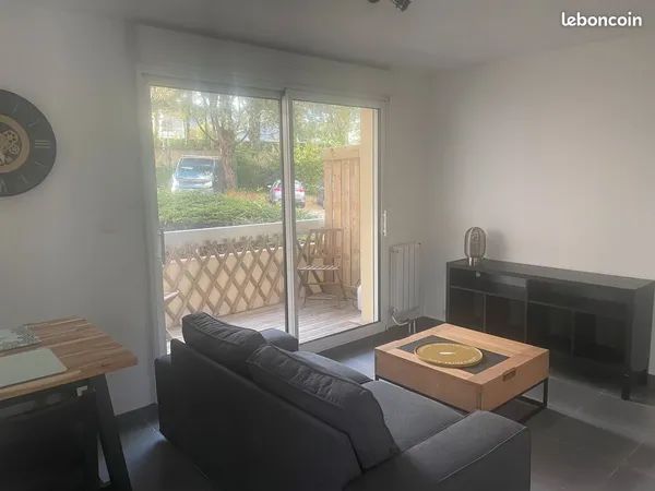 Loue appartement T2 quartier cavale blanche
