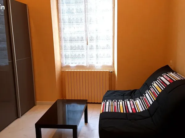 Appartement tout près universite