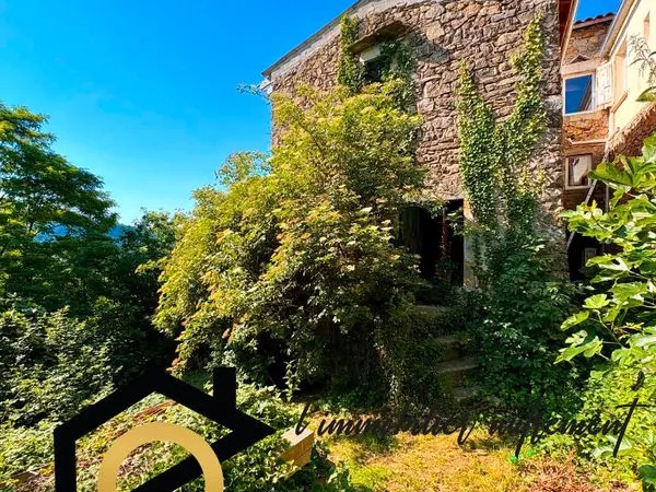 Maison 2 pièces 85 m²