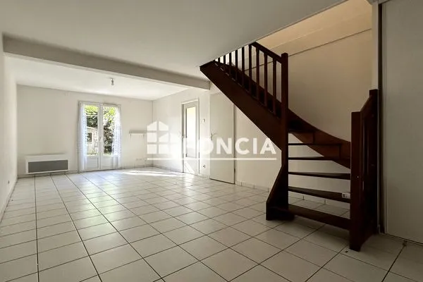 Maison 5 pièces 84 m²