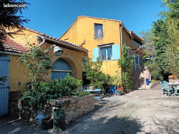 Maison atypique en pierre(possibilité de créer gites)