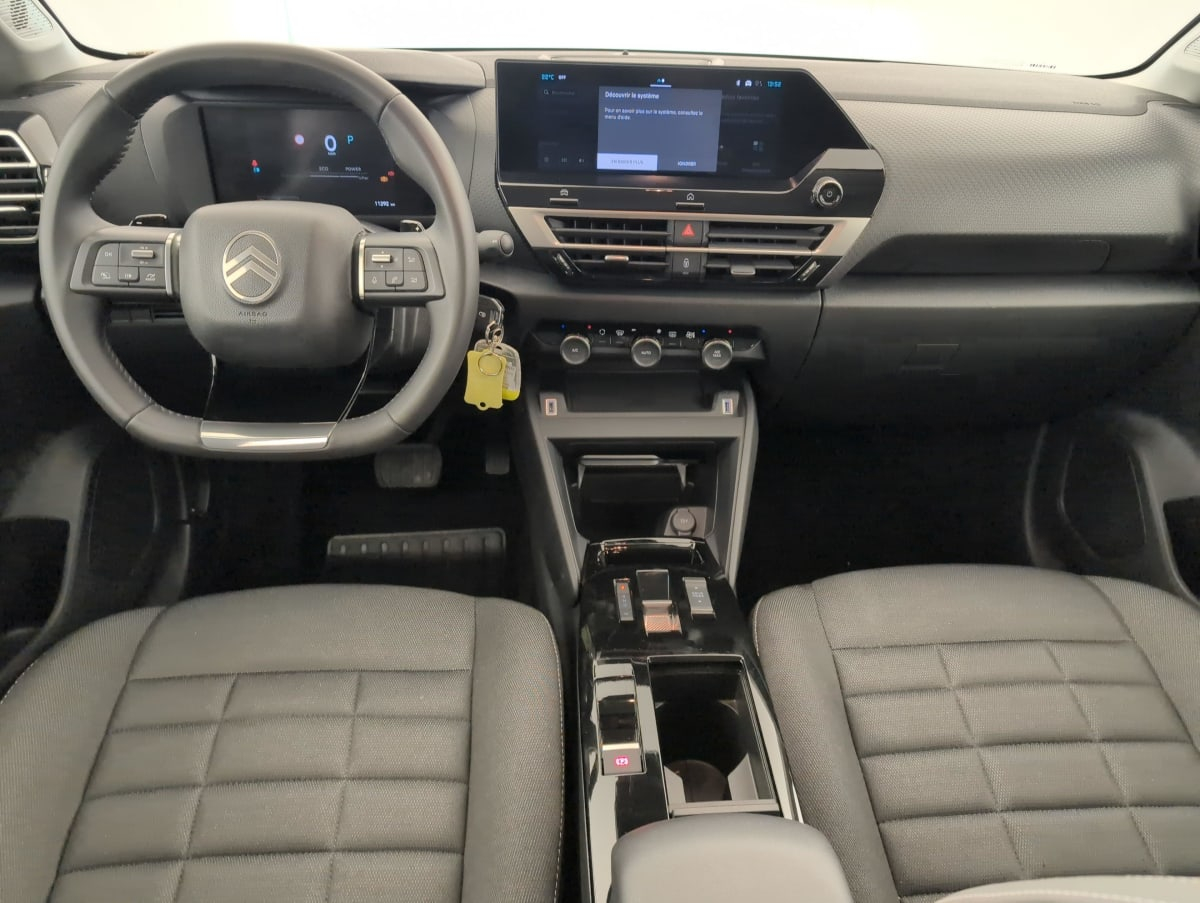 Citroën C4 — photo 13