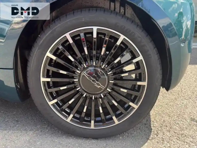 Fiat 500 e 118ch la prima my25 3+1 (tarif avec prime cee 3600? + remises déduites) — photo 13