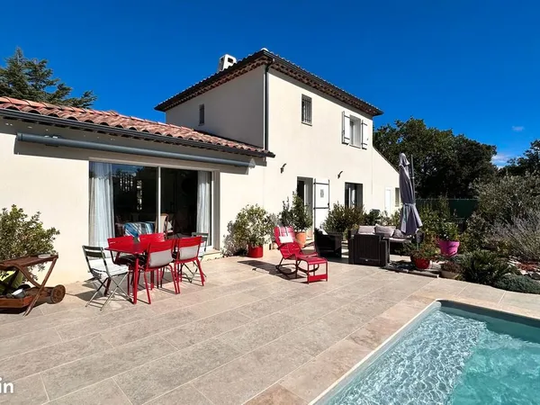 Villa 4 pièces 99 m²