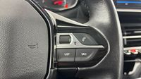Peugeot 208 1.2 PureTech 100ch S&S Allure — photo 23