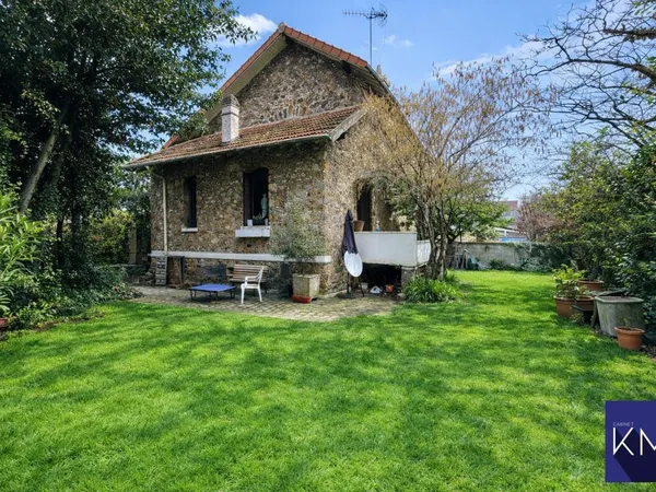 Vends maison - 190 m² - 7 pièces, 5 chambres - Bagneux 92220