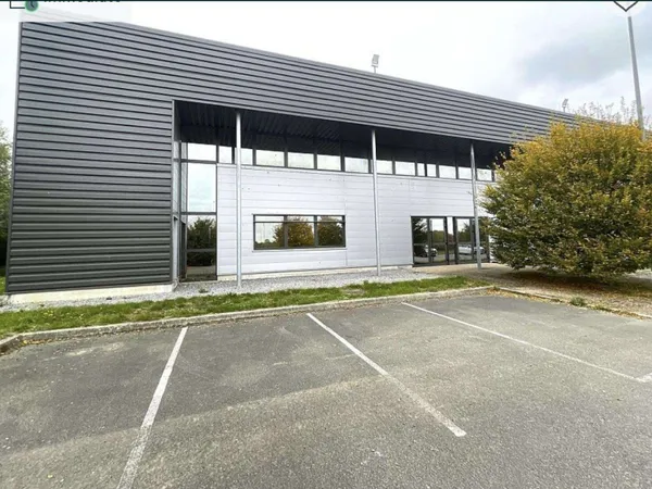 Local d'activité neuf 630m² à vendre à Rouvroy