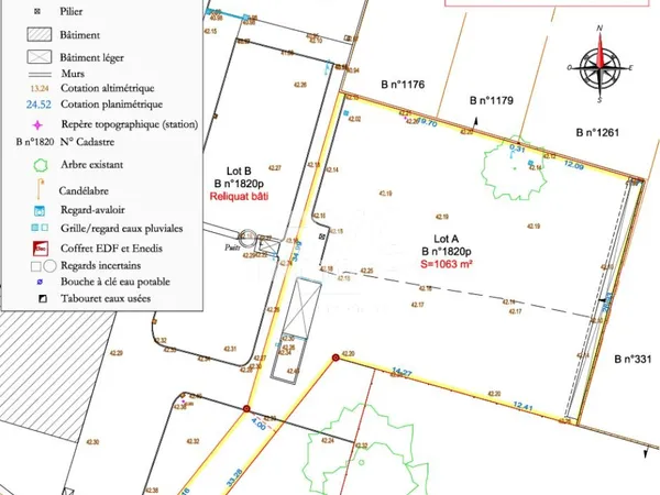 Terrain constructible 1063m² VIEILLEVIGNE 44118