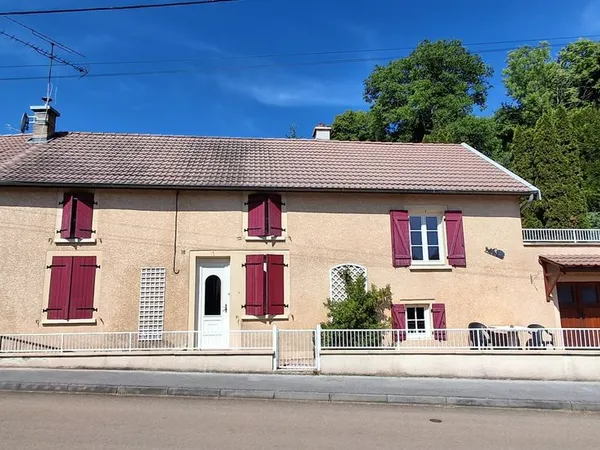 Maison 5 pièces 140 m²