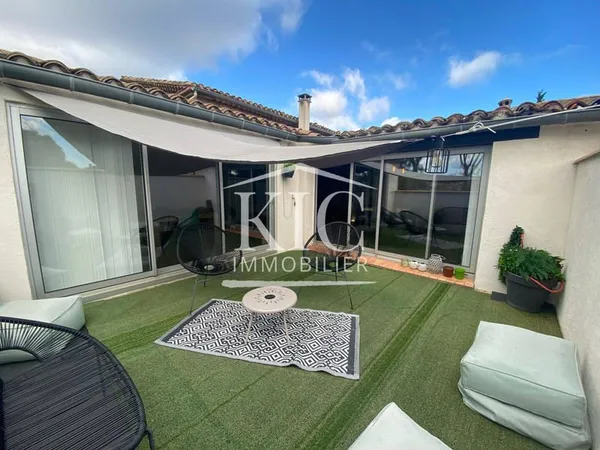 Maison 8 pièces 196 m²