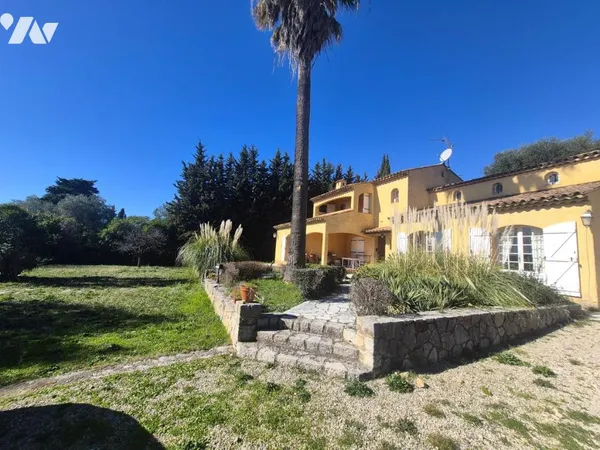 Maison 5 pièces 147 m²