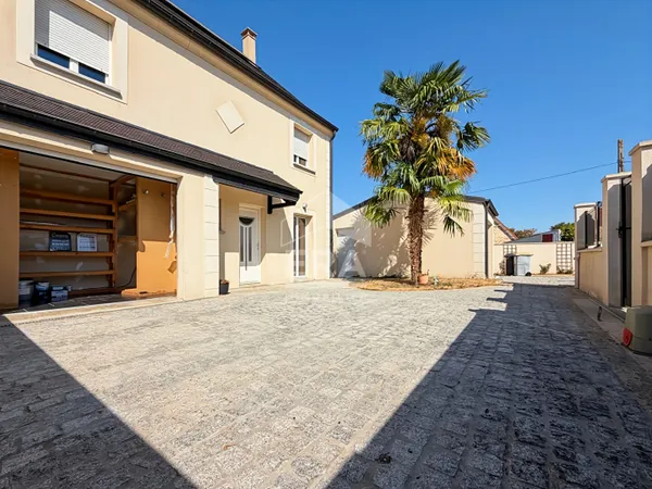 Maison 6 pièces 150 m²