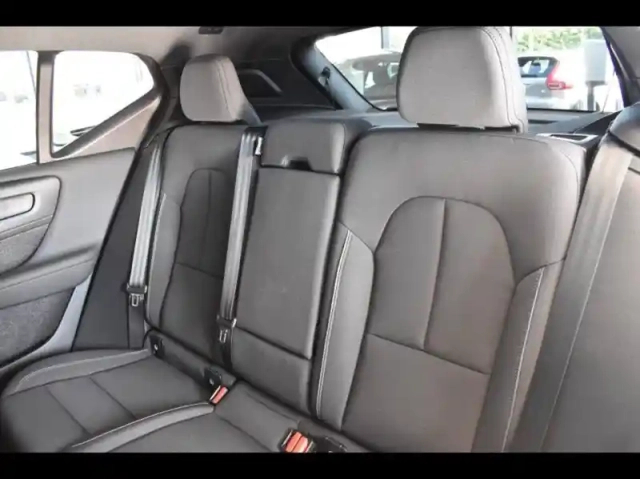 Volvo Ex40 twin performance 442ch plus awd — photo 29