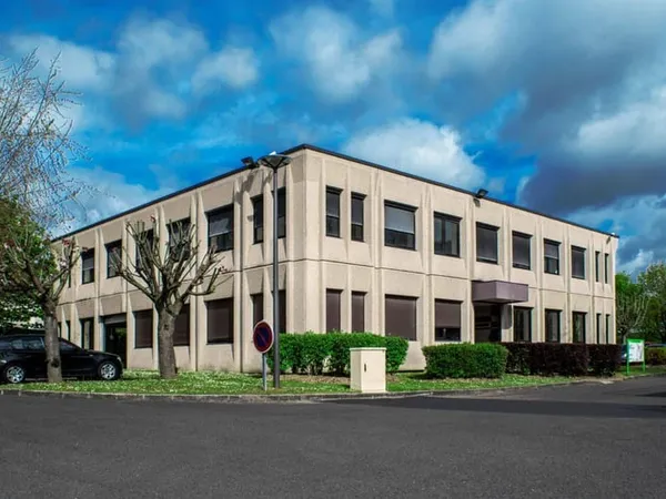 Bureaux 458 m²