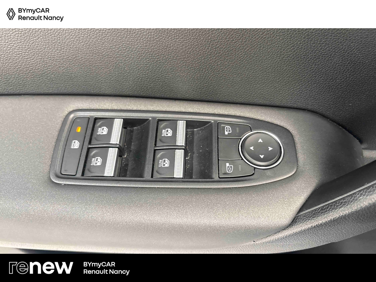 Renault Captur E-Tech full hybrid 145 ch — photo 21
