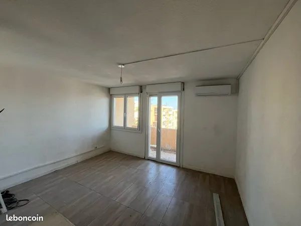 Appartement Location Nîmes 3p 56m² 677€