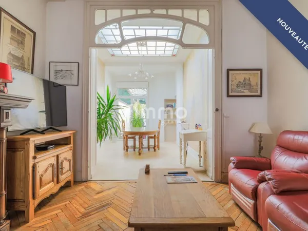 Maison 7 pièces 174 m²