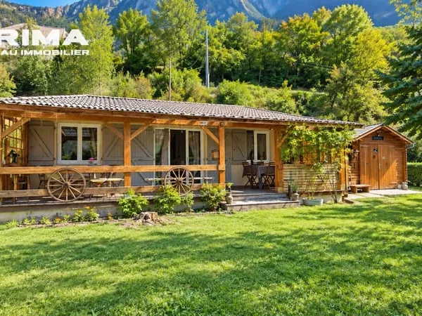 Entraigues : Charmante maison entre nature et authenticité !