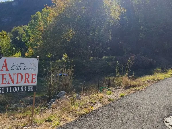 Terrain 929 m² Montricher-Albanne