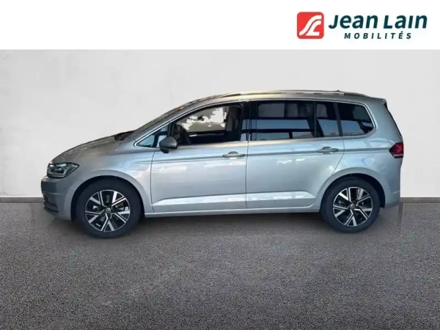 Volkswagen Touran 1.5 tsi evo 150 dsg7 7pl — photo 44