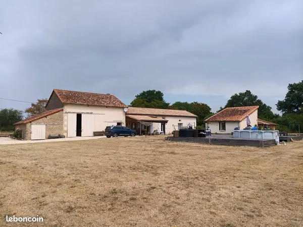 Propriété 4 pièces 131 m²