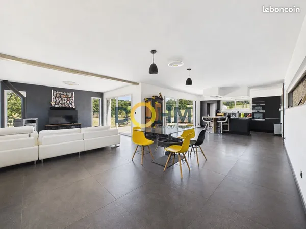 Maison 6 pièces 177 m²