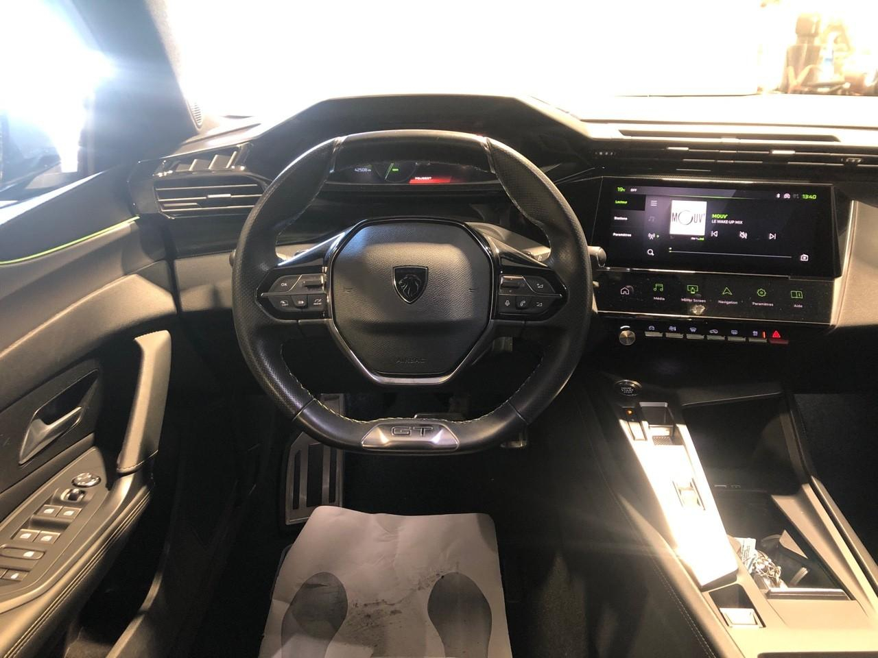 Peugeot 308 puretech 130ch s&s eat8 gt — photo 12